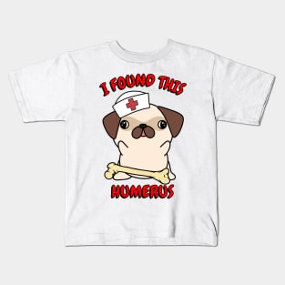 Funny pug tells a lame joke Kids T-Shirt